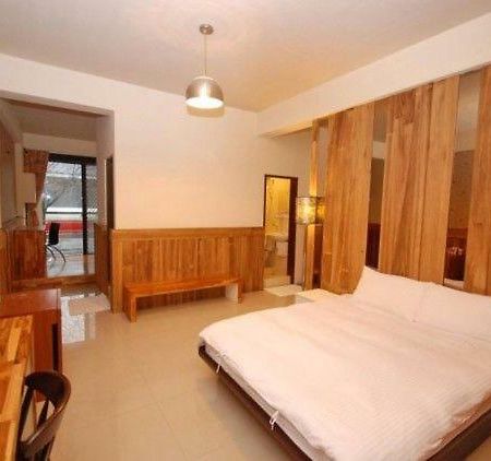 Sanyi Homestay Buitenkant foto